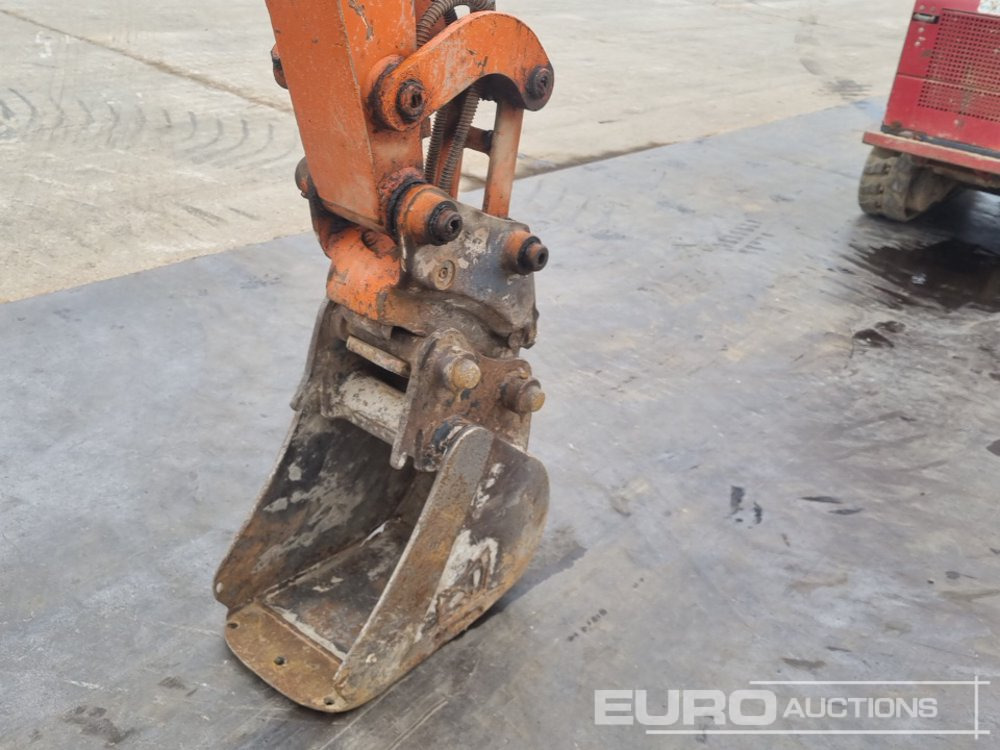 Mini-ekskavators 2019 Hitachi ZX26U-6 CR: foto 21