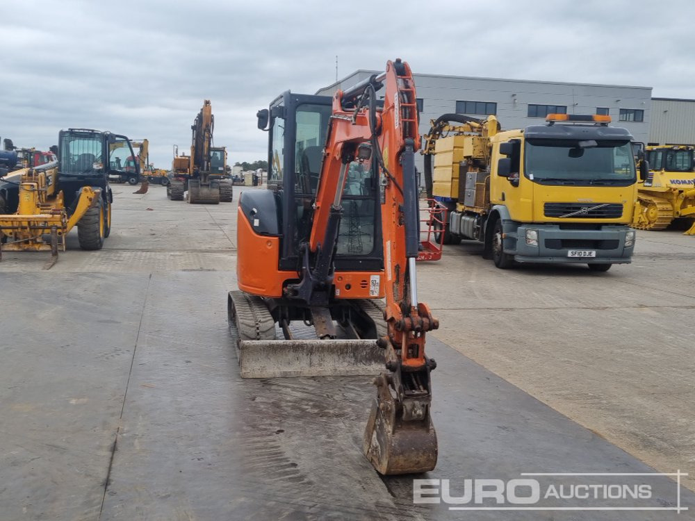 Mini-ekskavators 2019 Hitachi ZX26U-6 CR: foto 8