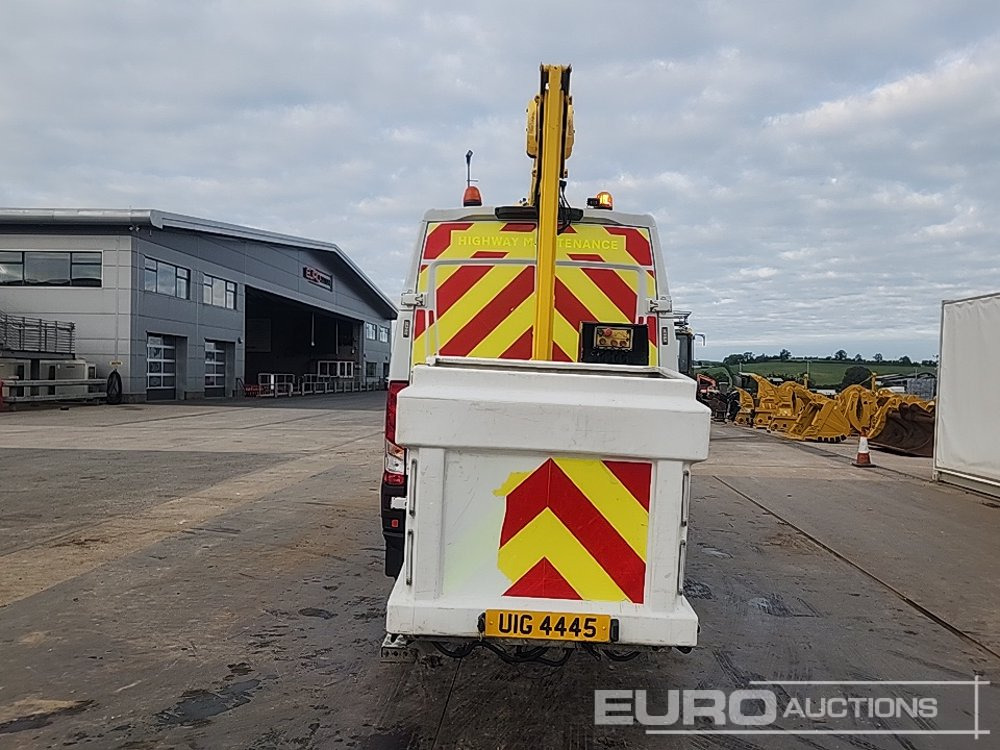 2019 Iveco Daily 50C15 - Autopacēlājs: foto 4 2019 Iveco Daily 50C15 - Autopacēlājs: foto 4