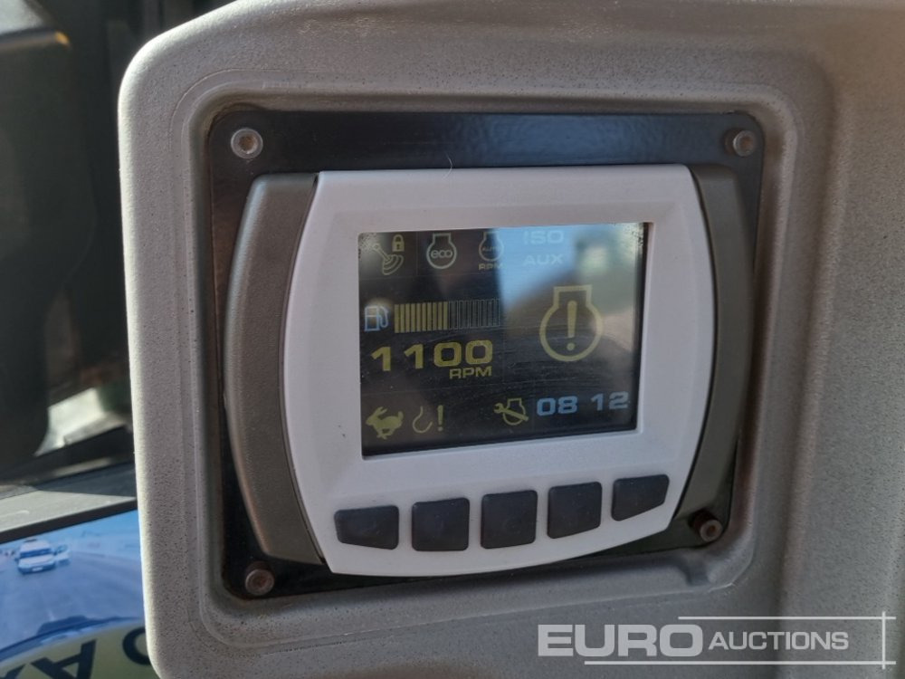 Kāpurķēžu ekskavators 2019 JCB 100C-1: foto 40