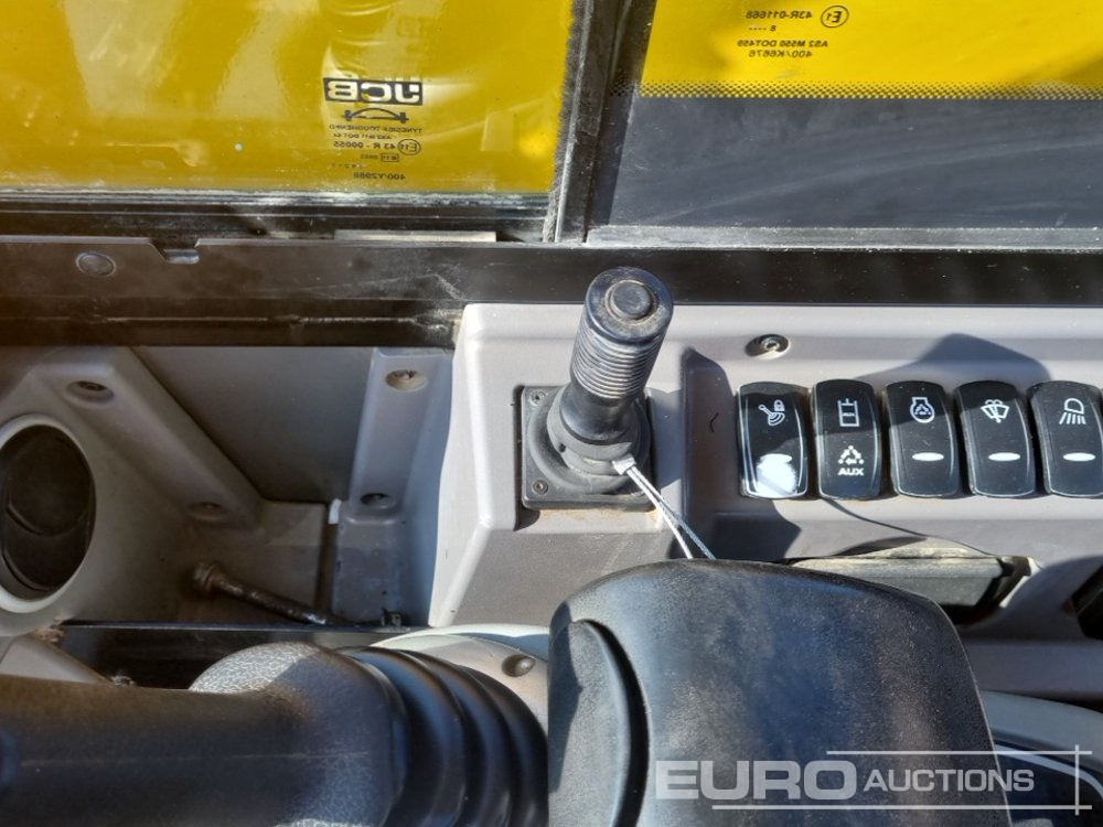 Kāpurķēžu ekskavators 2019 JCB 100C-1: foto 39
