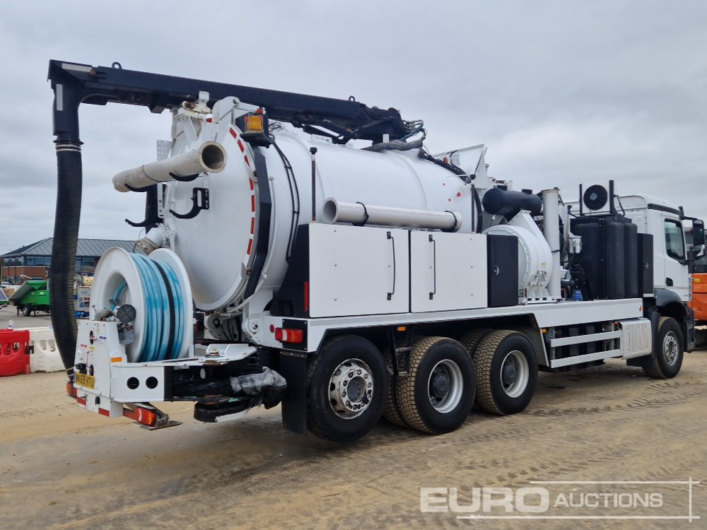 2019 Mercedes Arocs 3243 - Autocisterna: foto 5 2019 Mercedes Arocs 3243 - Autocisterna: foto 5