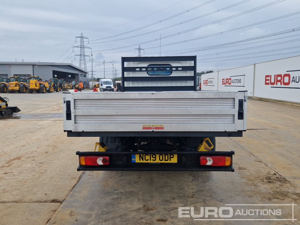 2019 Nissan Cabstar - Automašīna ar kravas platformu: foto 4 2019 Nissan Cabstar - Automašīna ar kravas platformu: foto 4