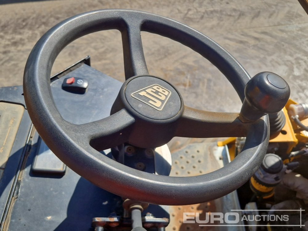 Mini pašizgāzējs 2020 JCB 1T-2: foto 37