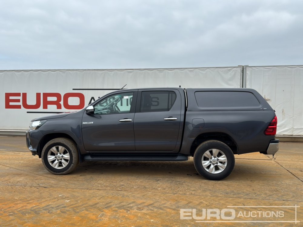 2020 Toyota Hilux - Pikaps: foto 2 2020 Toyota Hilux - Pikaps: foto 2