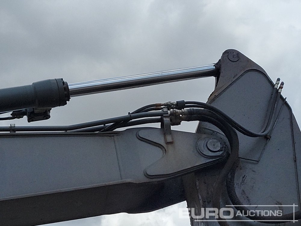 Kāpurķēžu ekskavators 2020 Volvo EC220EL: foto 19