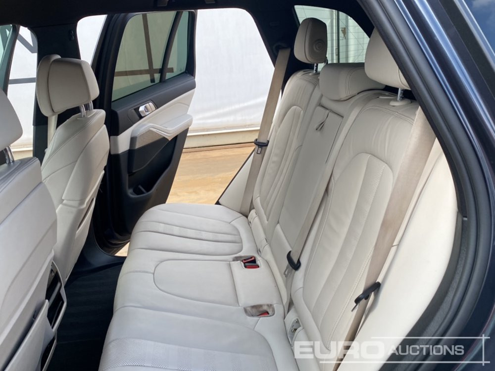 SUV 2021 BMW X5 45E M-Sport: foto 21