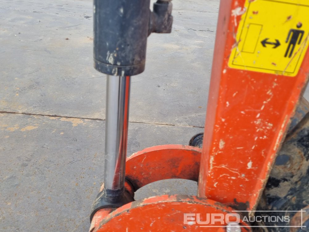 Mini-ekskavators 2021 Kubota K008-3: foto 32
