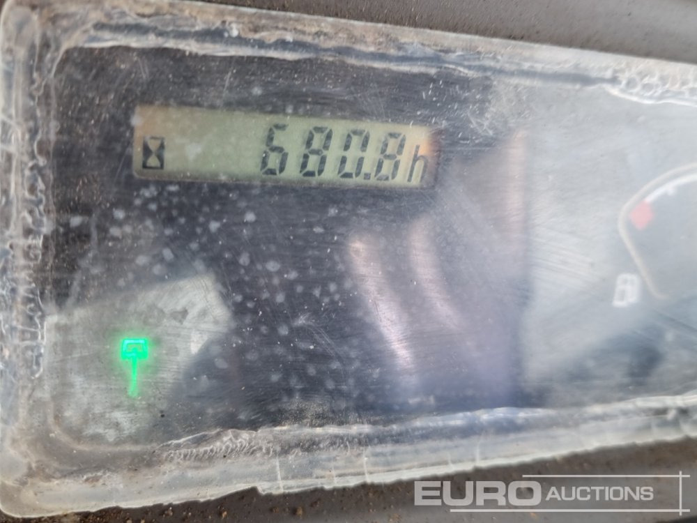 Mini-ekskavators 2021 Volvo EC18E: foto 42