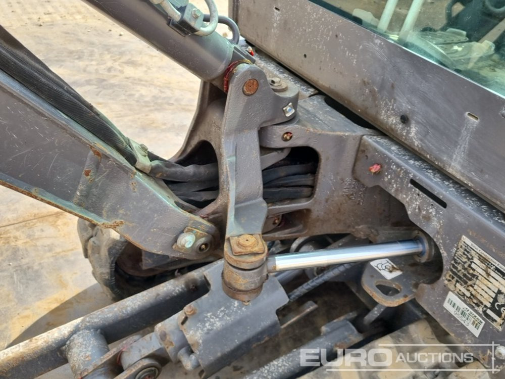 Mini-ekskavators 2021 Volvo EC18E: foto 24