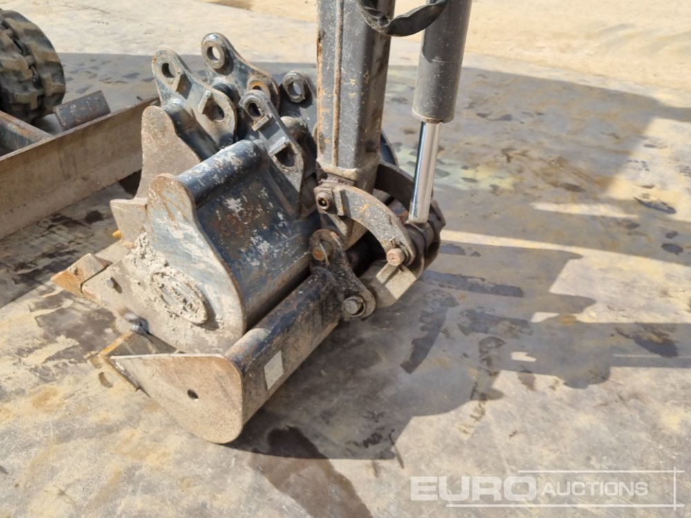 Mini-ekskavators 2021 Volvo EC18E: foto 29