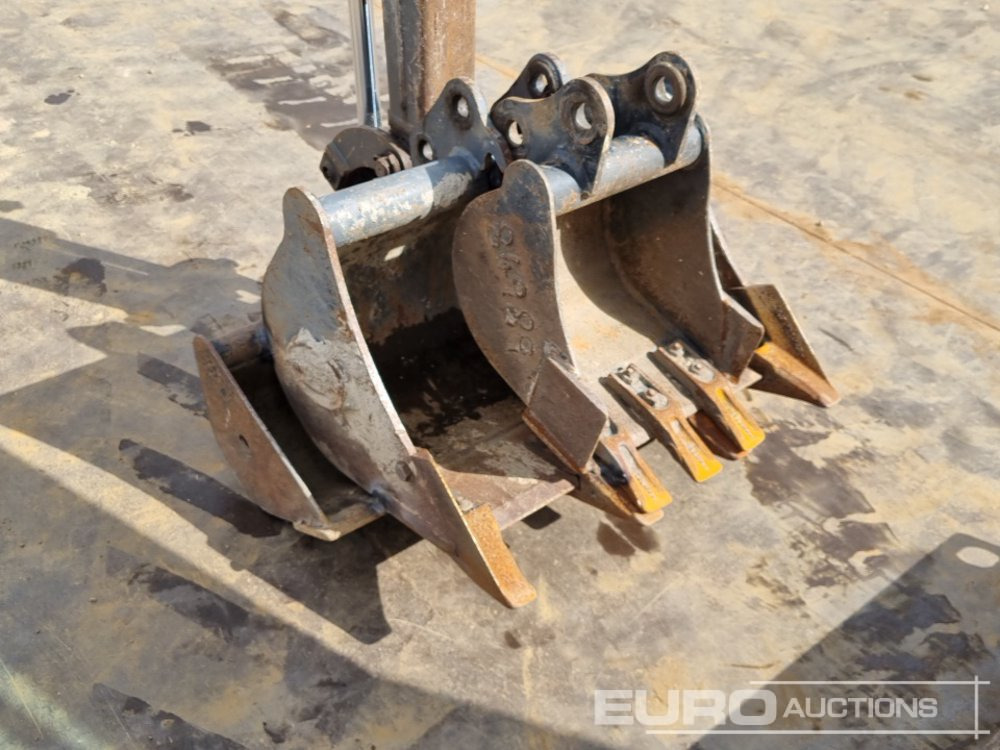 Mini-ekskavators 2021 Volvo EC18E: foto 27