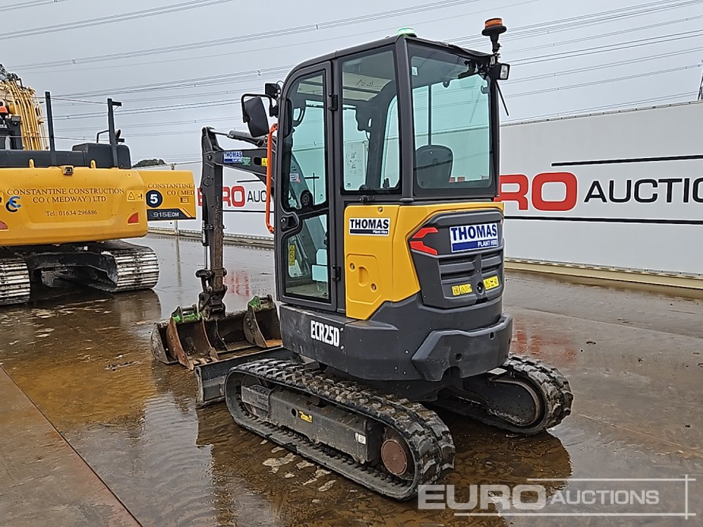 2021 Volvo ECR25D - Mini-ekskavators: foto 4 2021 Volvo ECR25D - Mini-ekskavators: foto 4