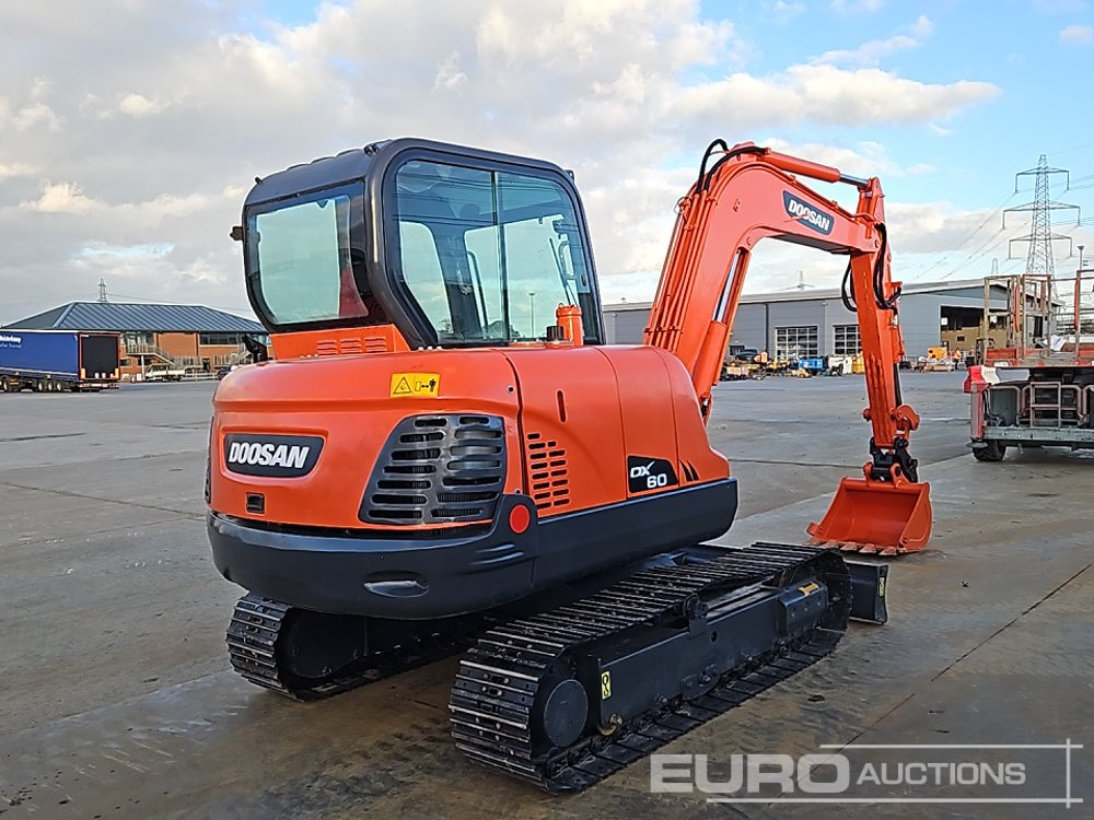 2022 Doosan DX60 - Mini-ekskavators: foto 5 2022 Doosan DX60 - Mini-ekskavators: foto 5