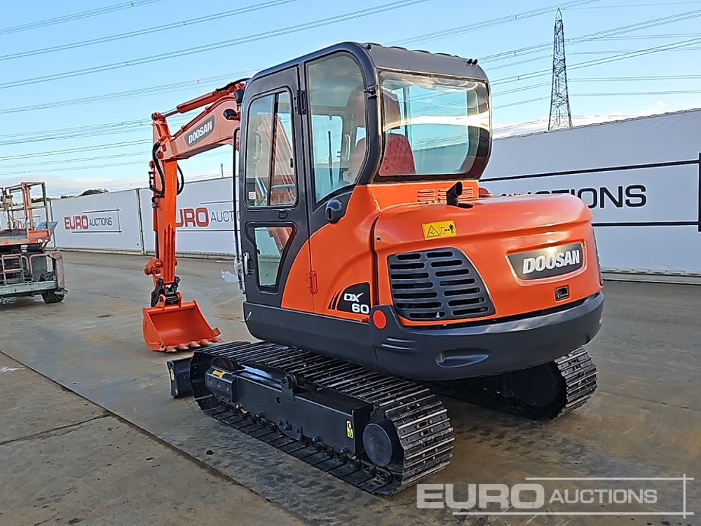 2022 Doosan DX60 - Mini-ekskavators: foto 3 2022 Doosan DX60 - Mini-ekskavators: foto 3