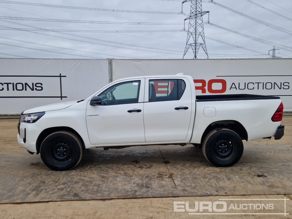 2022 Toyota Hilux - Pikaps: foto 2 2022 Toyota Hilux - Pikaps: foto 2