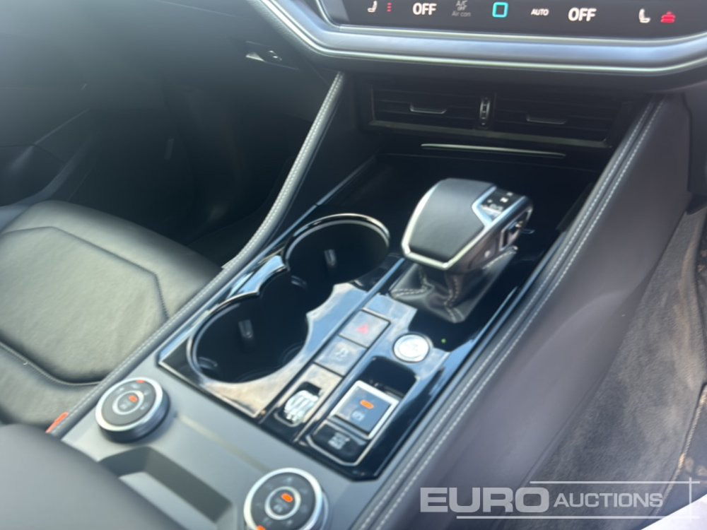 SUV 2023 Volkswagen Touareg V6 TDI: foto 25