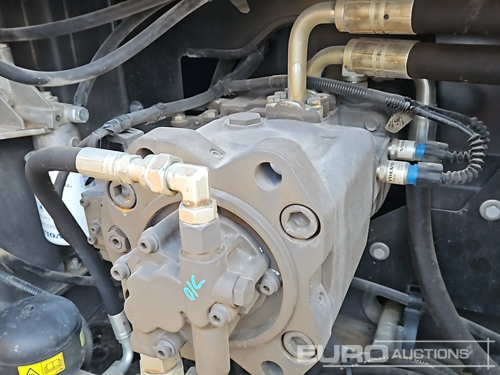 Kāpurķēžu ekskavators 2023 Volvo EC200EL: foto 27 Kāpurķēžu ekskavators 2023 Volvo EC200EL: foto 27