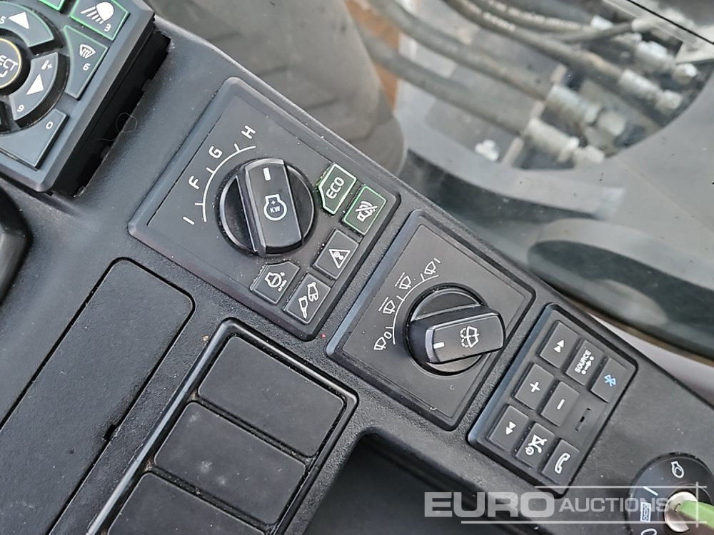 Kāpurķēžu ekskavators 2023 Volvo EC200EL: foto 49 Kāpurķēžu ekskavators 2023 Volvo EC200EL: foto 49