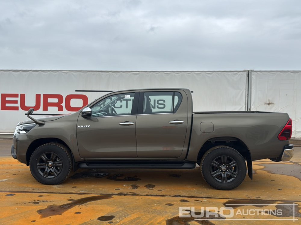 2024 Toyota Hilux - Pikaps: foto 2 2024 Toyota Hilux - Pikaps: foto 2