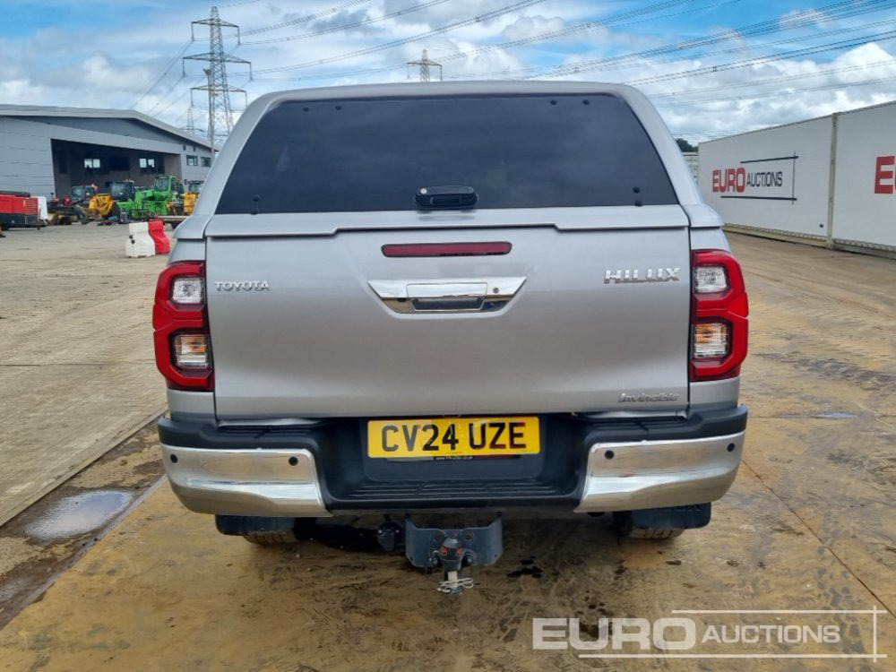 2024 Toyota Hilux X - Pikaps: foto 4 2024 Toyota Hilux X - Pikaps: foto 4