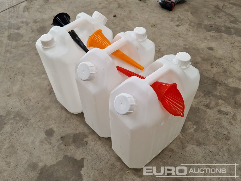 20L Fuel Can (3 of), Long Stem Funnel (3 of) - Garāžu aprīkojums: foto 3 20L Fuel Can (3 of), Long Stem Funnel (3 of) - Garāžu aprīkojums: foto 3
