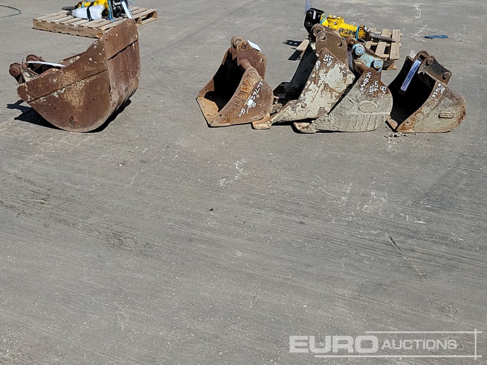 24", 24", 24", 24", 18" Digging Bucket 35-40mm Pin to suit Mini-6 Ton Excavator - Kauss: foto 2 24", 24", 24", 24", 18" Digging Bucket 35-40mm Pin to suit Mini-6 Ton Excavator - Kauss: foto 2