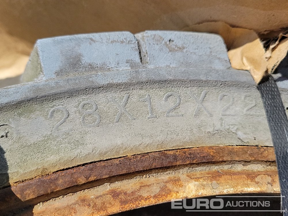 Riepa 28x12x22 Tyre & Rim (4 of): foto 10