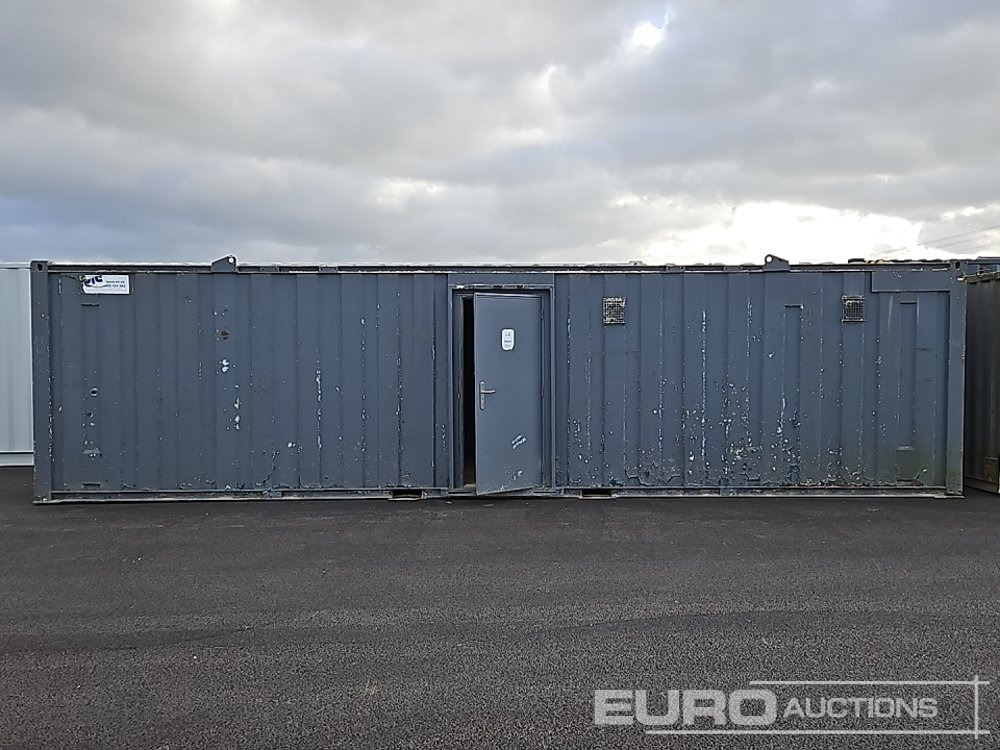 32' x 10' Toilet Block (Cannot Be Reconsigned) - Jūras konteiners: foto 2 32' x 10' Toilet Block (Cannot Be Reconsigned) - Jūras konteiners: foto 2