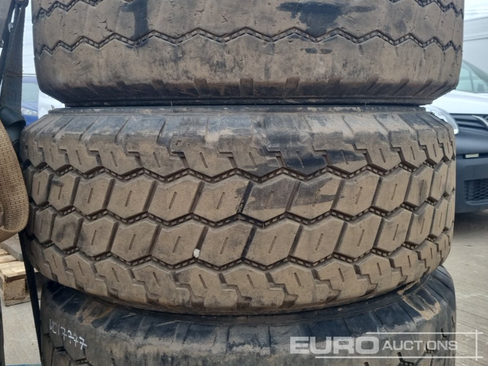 Riepa 385/65-R22.5 Tyre &  Rim (6 of): foto 16