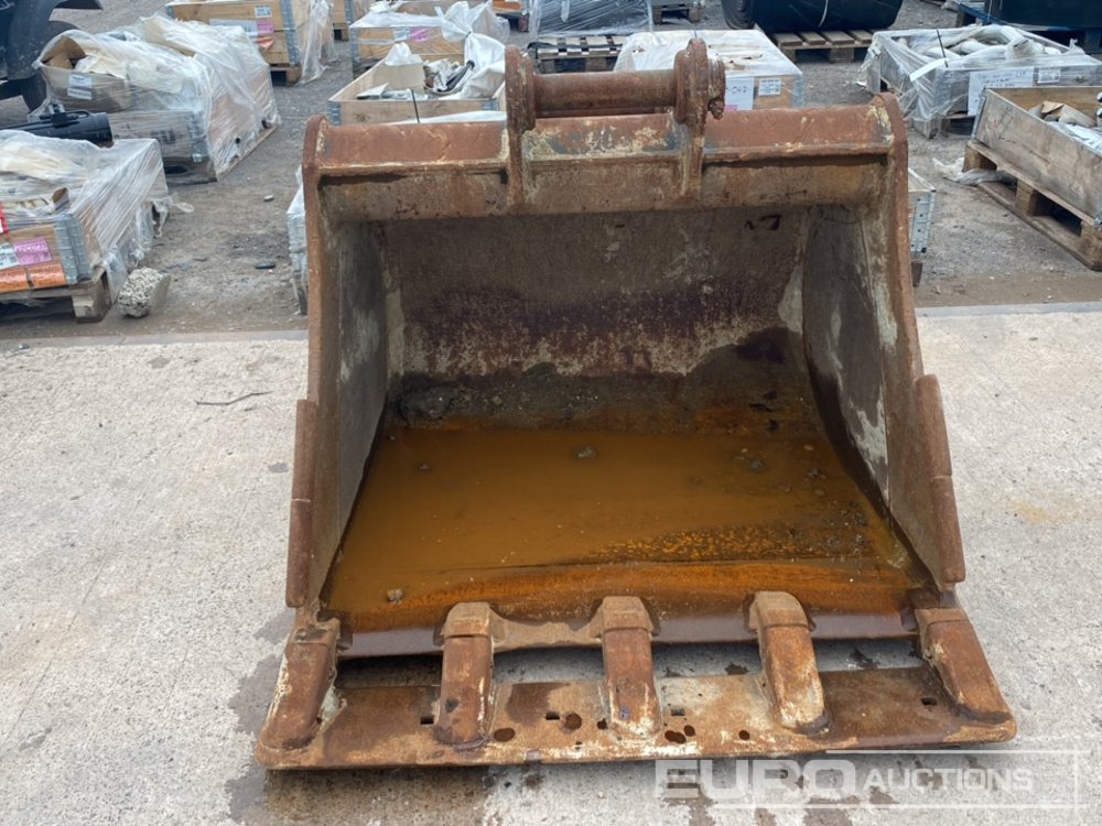 48" Strickland Digging Bucket 65mm Pin to suit 13 Ton Excavator - Kauss: foto 2 48" Strickland Digging Bucket 65mm Pin to suit 13 Ton Excavator - Kauss: foto 2