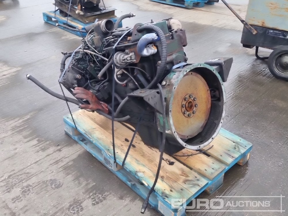 6 Cylinder Engine - Dzinējs: foto 1 6 Cylinder Engine - Dzinējs: foto 1