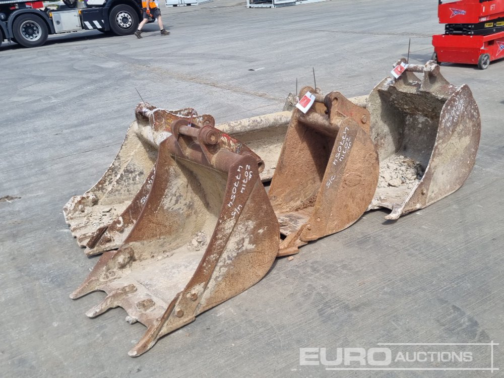 60" Ditching, 24", 24", 24", 18" Digging Bucket 45mm Pin to suit 4-6 Ton Excavator - Kauss: foto 1 60" Ditching, 24", 24", 24", 18" Digging Bucket 45mm Pin to suit 4-6 Ton Excavator - Kauss: foto 1