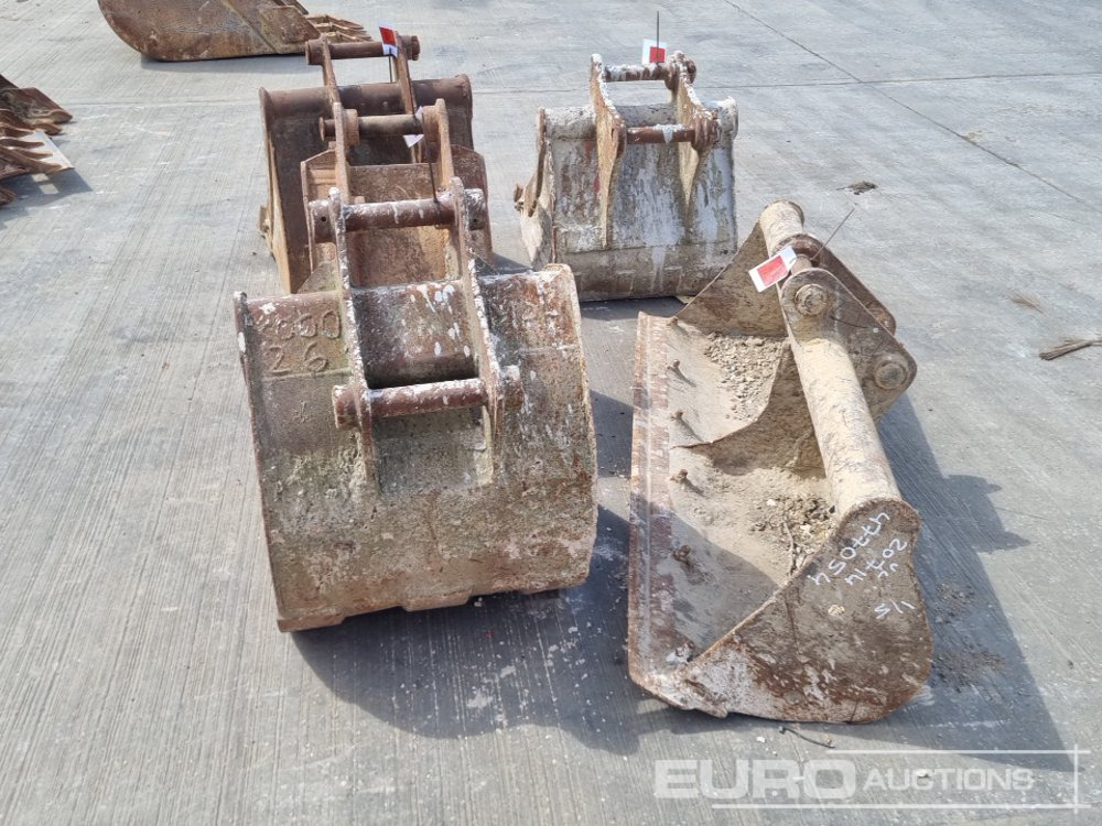 60" Ditching, 24", 24", 24", 18" Digging Bucket 45mm Pin to suit 4-6 Ton Excavator - Kauss: foto 4 60" Ditching, 24", 24", 24", 18" Digging Bucket 45mm Pin to suit 4-6 Ton Excavator - Kauss: foto 4