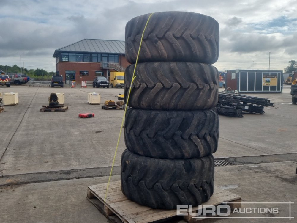 Alliance 500-60/22.5 Tyre (4 of) - Riepa: foto 1 Alliance 500-60/22.5 Tyre (4 of) - Riepa: foto 1