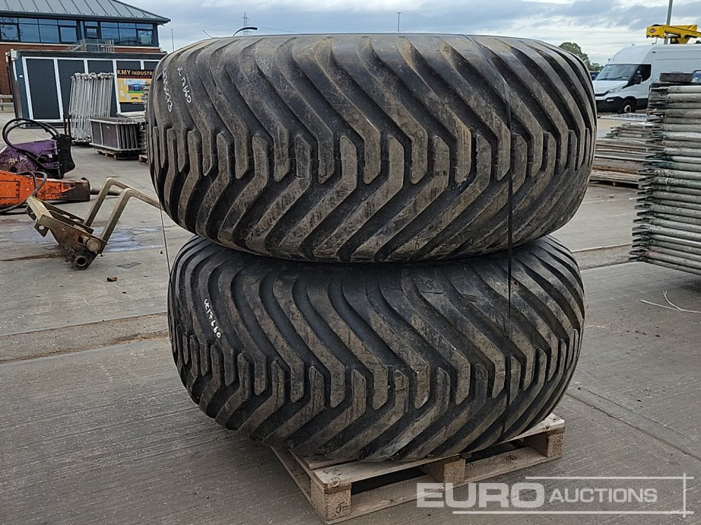Alliance 650/60-30.5 Tyre & Rim (2 of) - Riepa: foto 1 Alliance 650/60-30.5 Tyre & Rim (2 of) - Riepa: foto 1