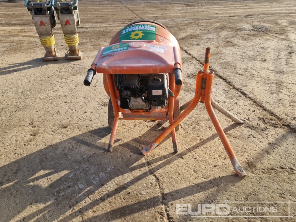 Belle Minimix 150 - Asfalta ieklāšanas tehnika: foto 4 Belle Minimix 150 - Asfalta ieklāšanas tehnika: foto 4