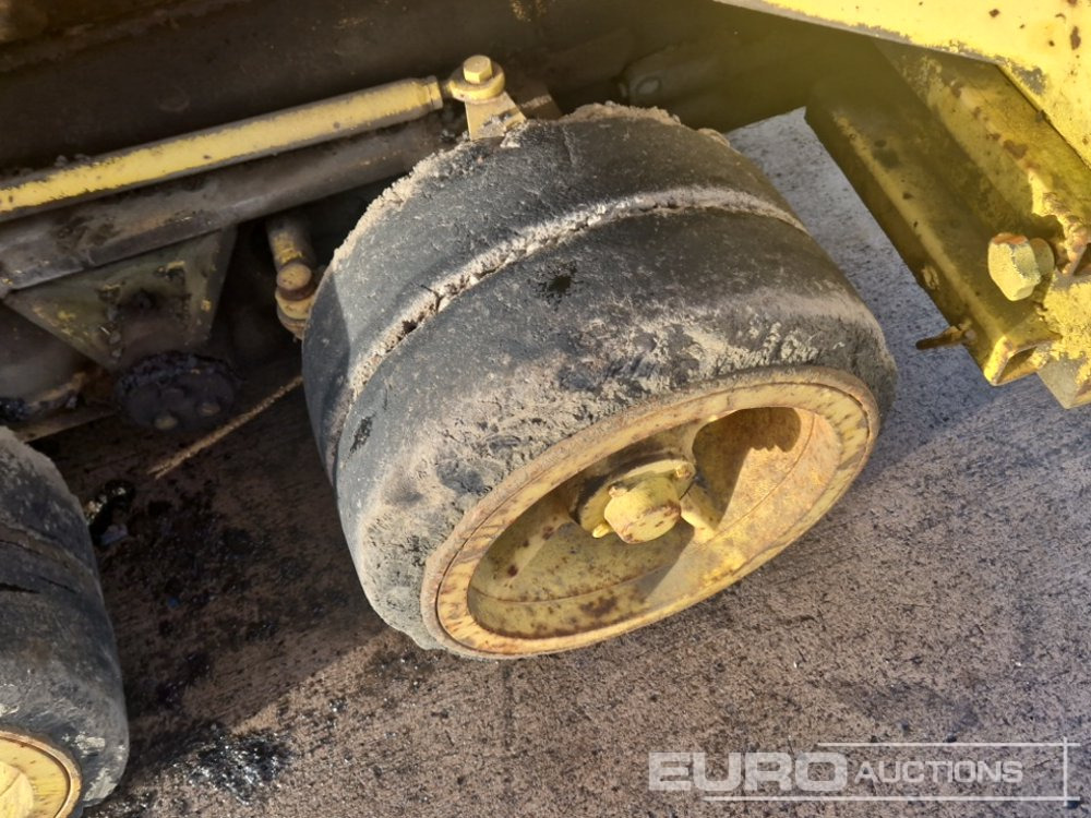 Asfalta klājējs Bitelli BB30: foto 28