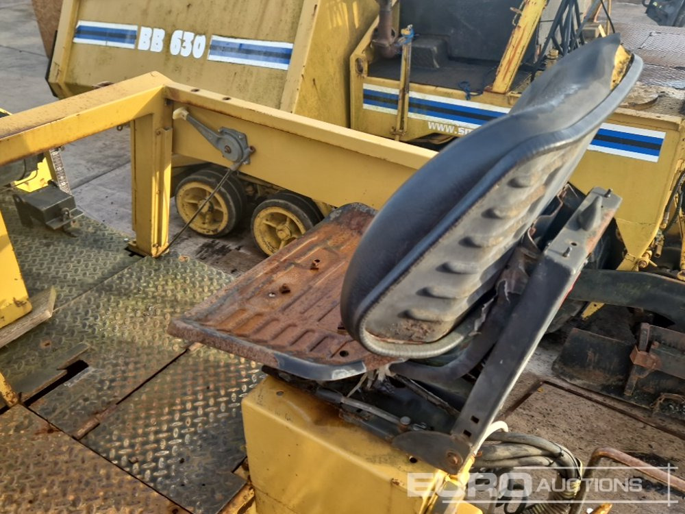 Asfalta klājējs Bitelli BB30: foto 23