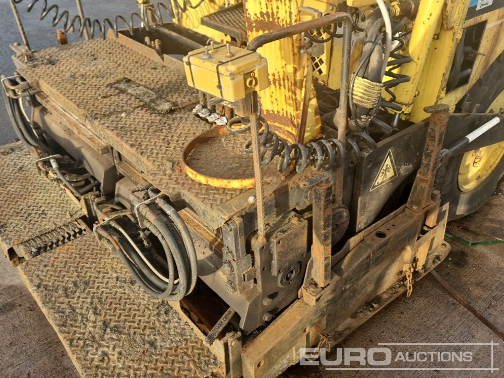 Asfalta klājējs Bitelli BB30: foto 24