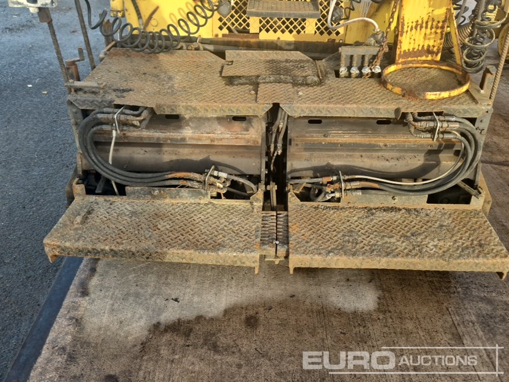 Asfalta klājējs Bitelli BB30: foto 15