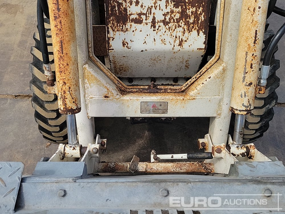 Kompaktiekrāvējs Bobcat 343: foto 15