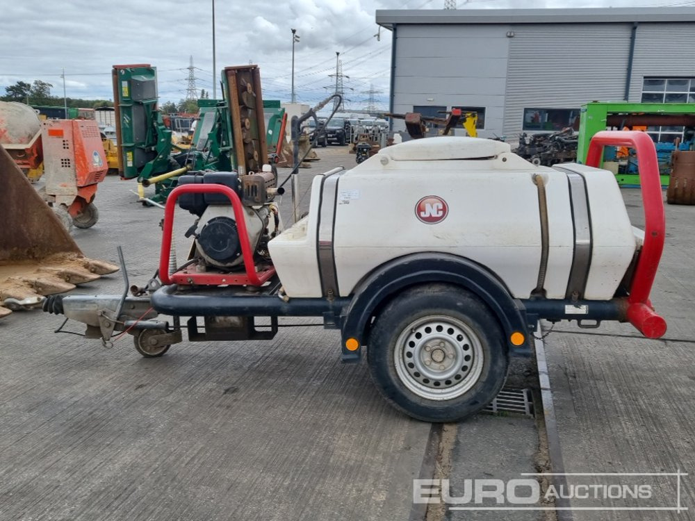 Brandon Single Axle Water Bowser, Yanmar Pressure Washer - Augstspiediena mazgātājs: foto 2 Brandon Single Axle Water Bowser, Yanmar Pressure Washer - Augstspiediena mazgātājs: foto 2