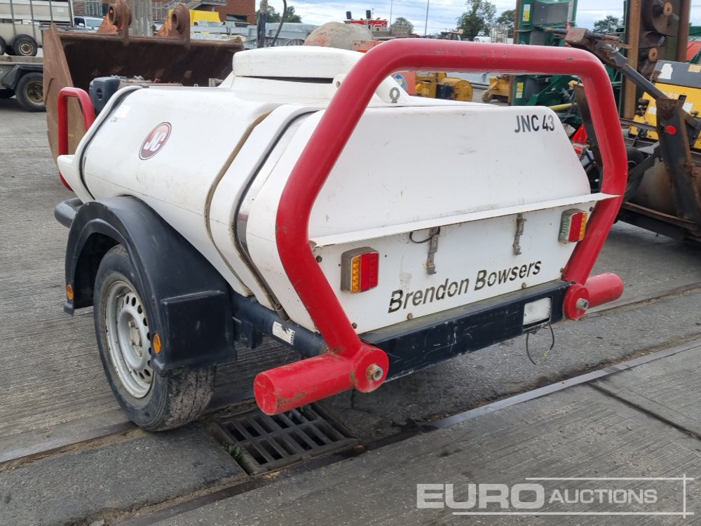 Brandon Single Axle Water Bowser, Yanmar Pressure Washer - Augstspiediena mazgātājs: foto 3 Brandon Single Axle Water Bowser, Yanmar Pressure Washer - Augstspiediena mazgātājs: foto 3