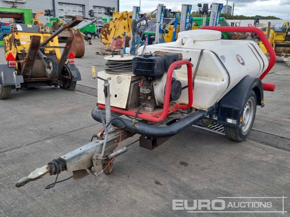 Brandon Single Axle Water Bowser, Yanmar Pressure Washer - Augstspiediena mazgātājs: foto 1 Brandon Single Axle Water Bowser, Yanmar Pressure Washer - Augstspiediena mazgātājs: foto 1