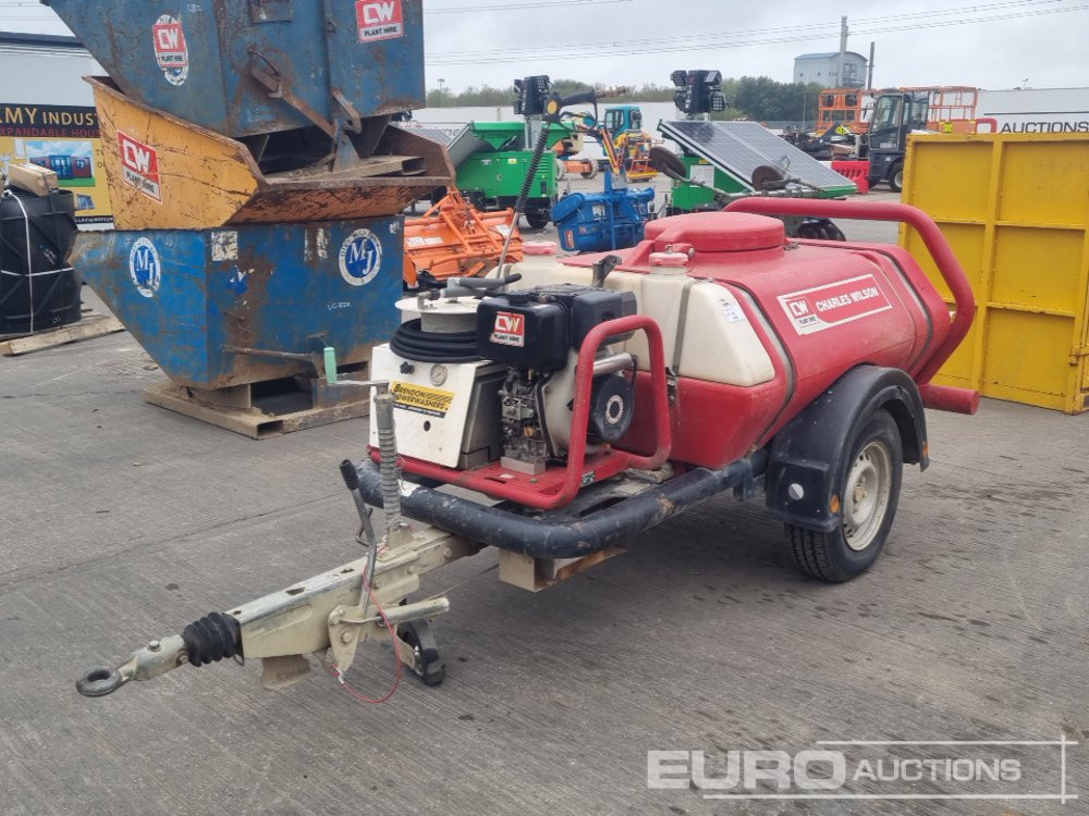Brendon Bowsers Single Axle Plastic Water Bowser, Yanmar Pressure Washer - Augstspiediena mazgātājs: foto 1 Brendon Bowsers Single Axle Plastic Water Bowser, Yanmar Pressure Washer - Augstspiediena mazgātājs: foto 1