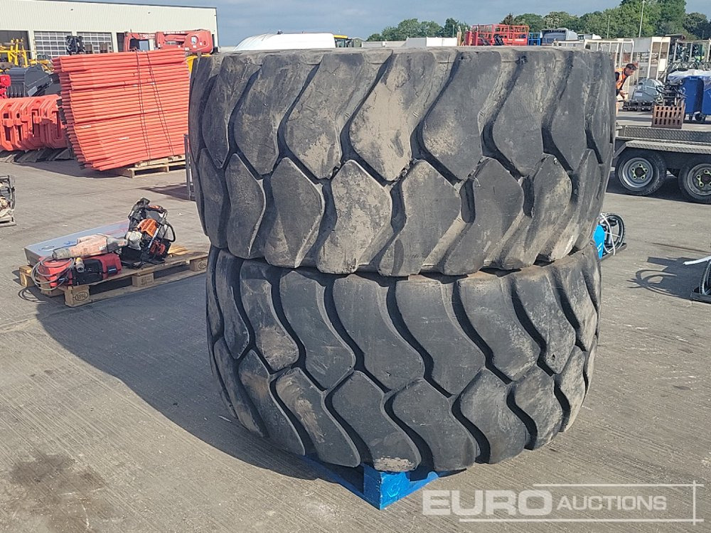 Bridgestone 29.5R25 Tyre (2 of) - Riepa: foto 1 Bridgestone 29.5R25 Tyre (2 of) - Riepa: foto 1