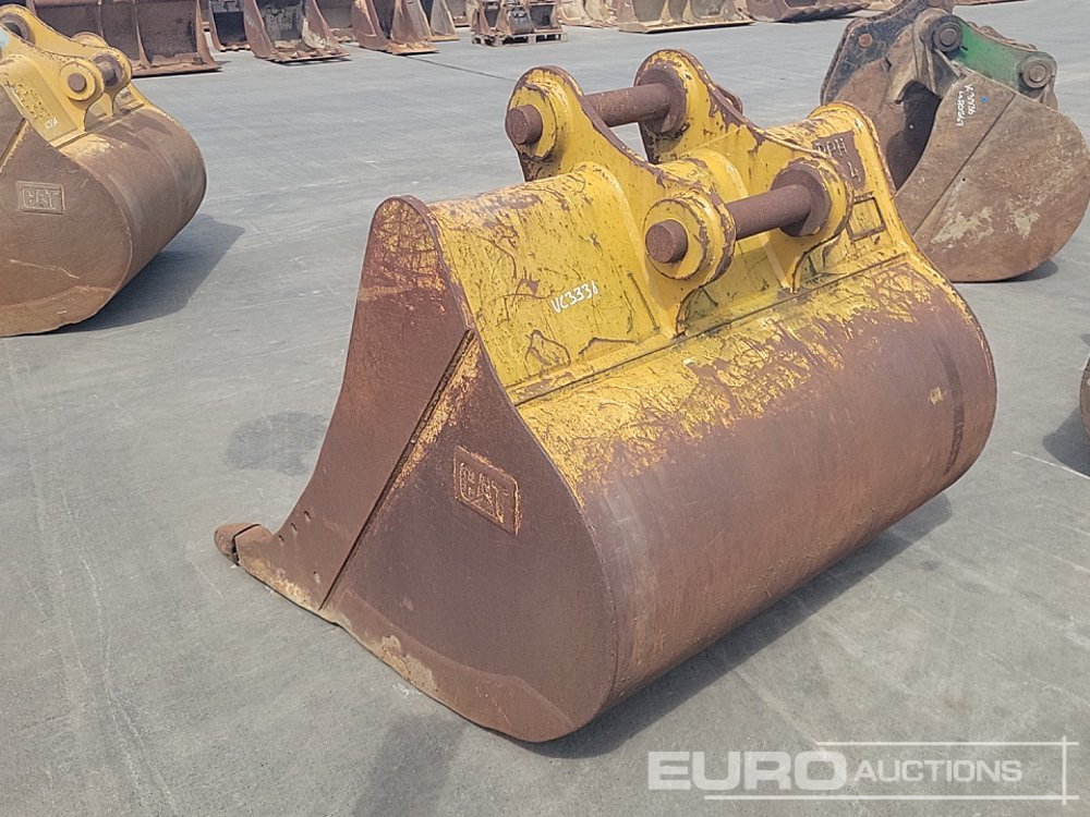 CAT 58" Digging Bucket 80mm Pin to suit 20 Ton Excavator - Kauss: foto 3 CAT 58" Digging Bucket 80mm Pin to suit 20 Ton Excavator - Kauss: foto 3