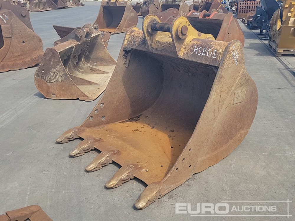 CAT 60" Digging Bucket 80mm Pin to suit 20 Ton Excavator - Kauss: foto 1 CAT 60" Digging Bucket 80mm Pin to suit 20 Ton Excavator - Kauss: foto 1