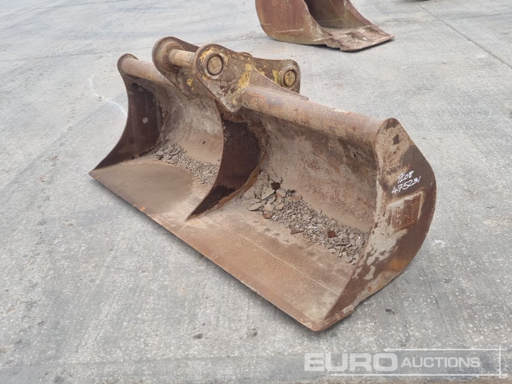 CAT 72" Ditching Bucket 65mm Pin to suit 13 Ton Excavator - Kauss: foto 1 CAT 72" Ditching Bucket 65mm Pin to suit 13 Ton Excavator - Kauss: foto 1